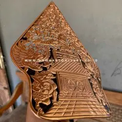 Lampu Gunungan Wayang Tembaga